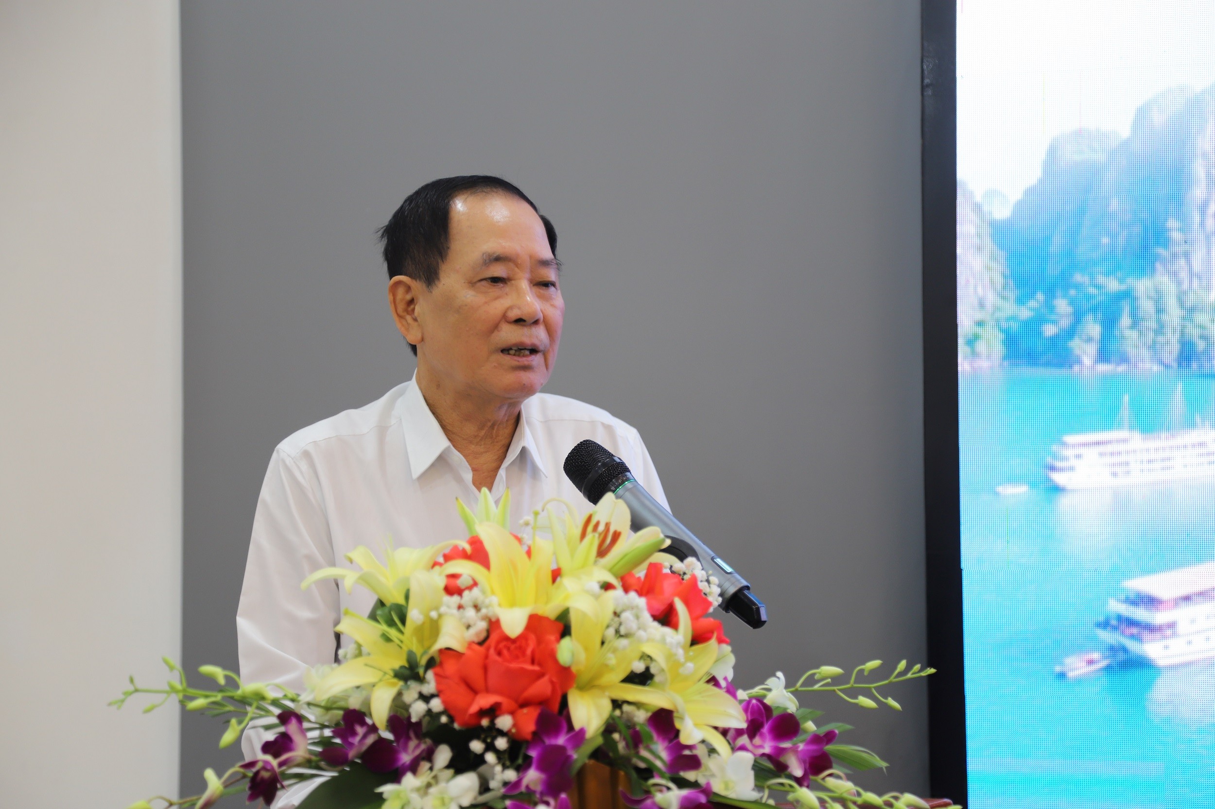ong-hue-1776356503 ong-hue-1776356503.jpg