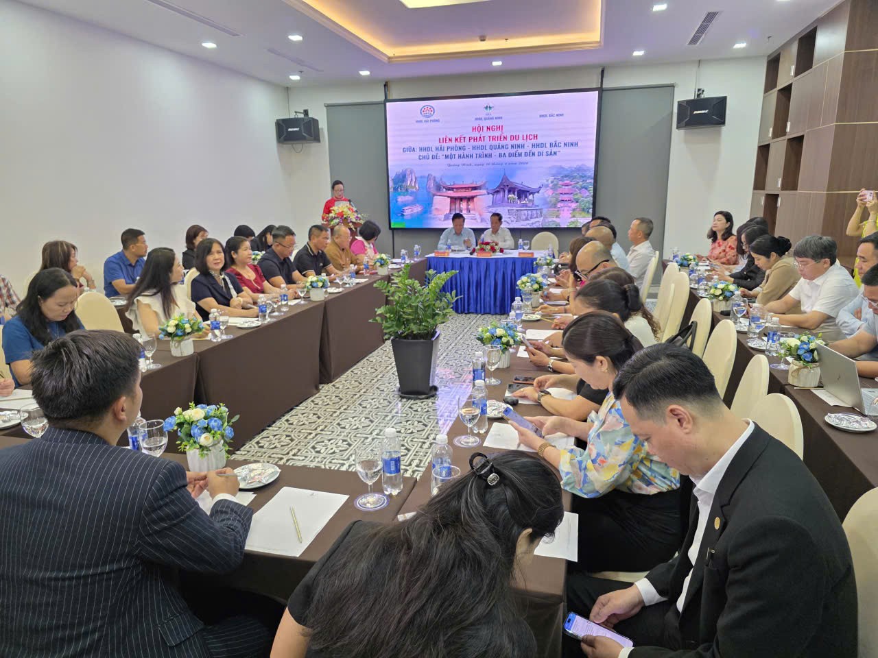 quang-canh-1776356872 quang-canh-1776356872.jpg