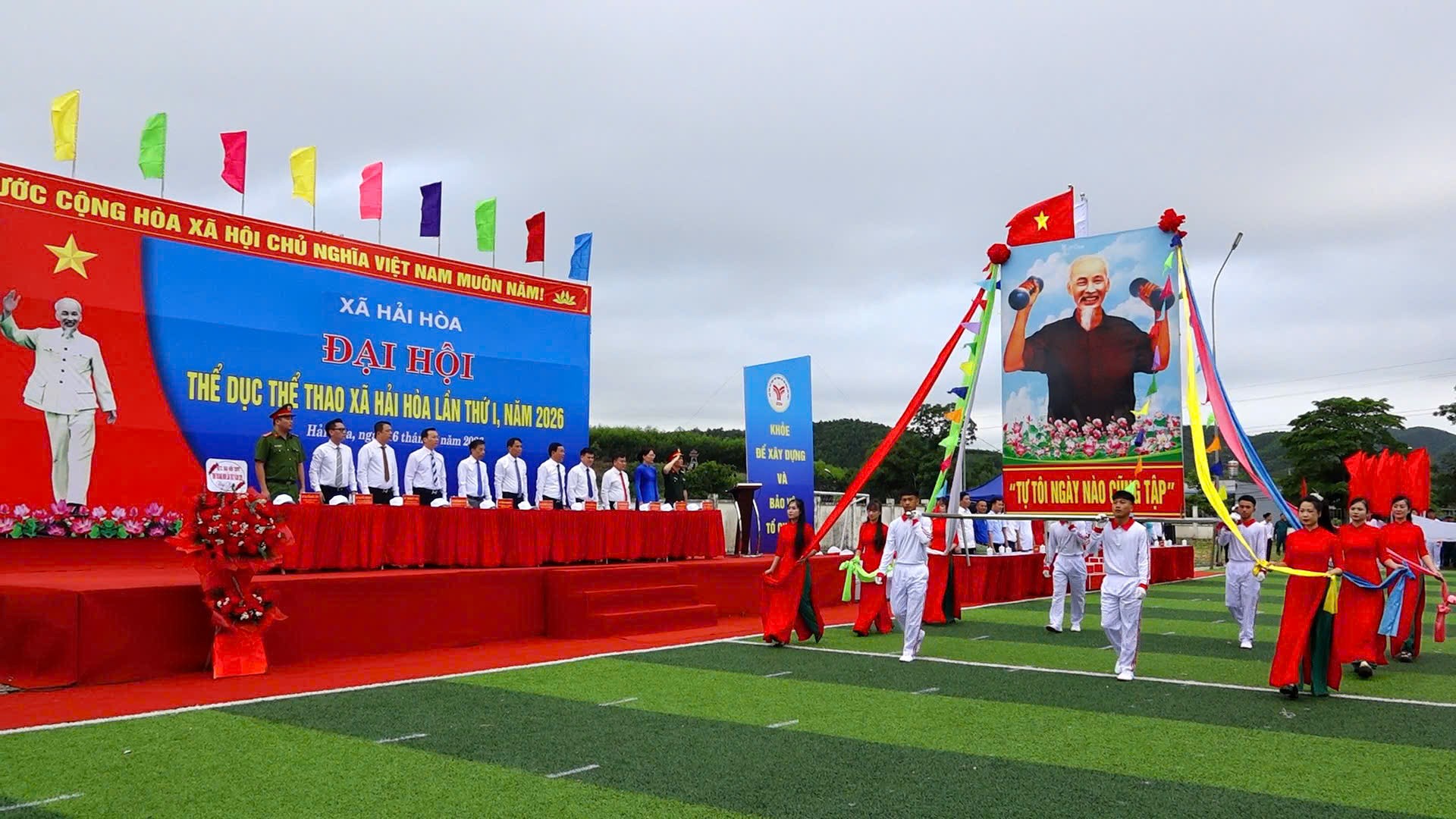 1-khai-mac-dai-hoi-tt-1779107768-1 1-khai-mac-dai-hoi-tt-1779107768.jpg