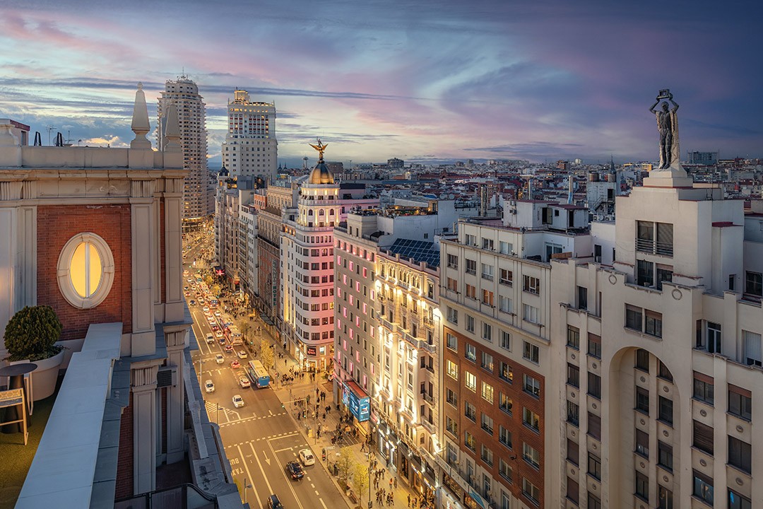 best-viewpoints-madrid-gran-via-sunsetwebp-1784523961 best-viewpoints-madrid-gran-via-sunsetwebp-1784523961.jpg