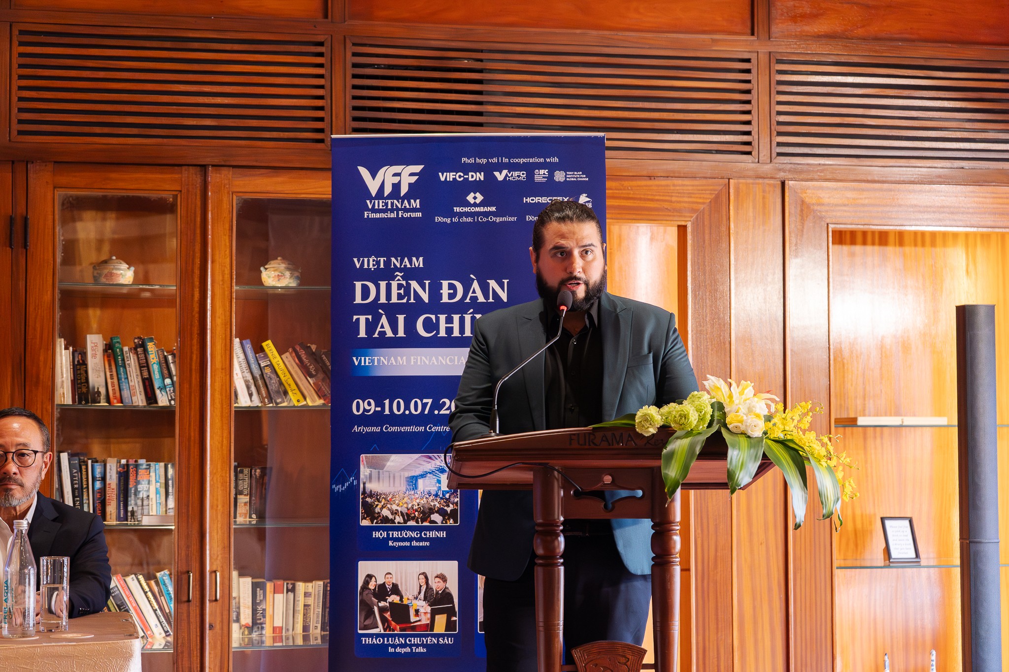 hop-bao-vff-12-1782832842 hop-bao-vff-12-1782832842.jpg