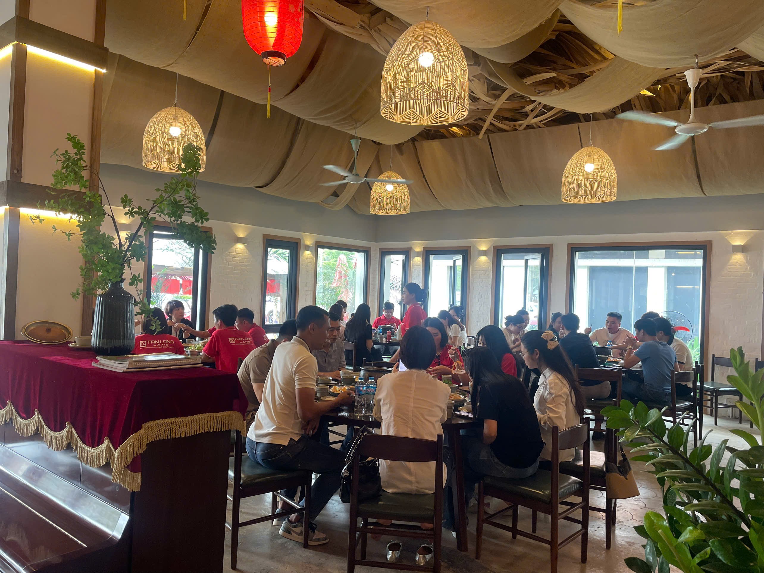 4c-nha-hang-khoi-1791041333 4c-nha-hang-khoi-1791041333.jpg