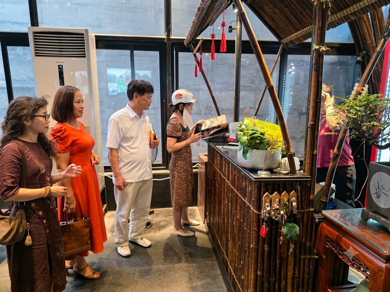 tinh-chinh3-1791040906 tinh-chinh3-1791040906.png